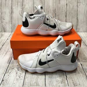 WMNS Nike React Hyperset NIB size 9.5 volleyball shoes